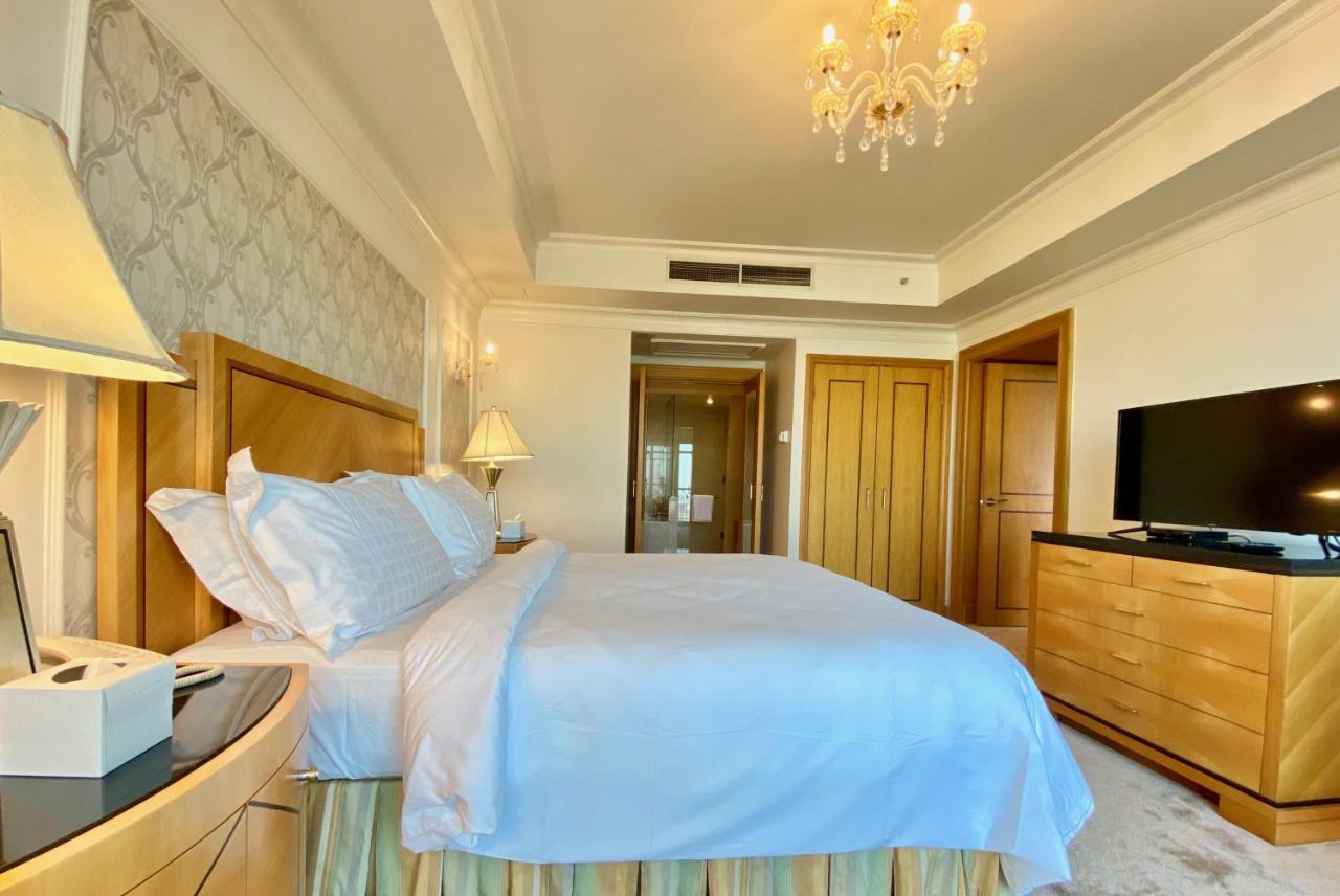 Chez Haytham At Four Seasons Nile Plaza Residential Suite Cairo Exterior photo
